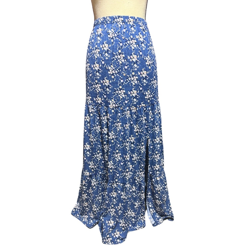 Espresso Floral Tiered Blue and White Skirt with Slit Size Medium/Large - Picture 1 of 4